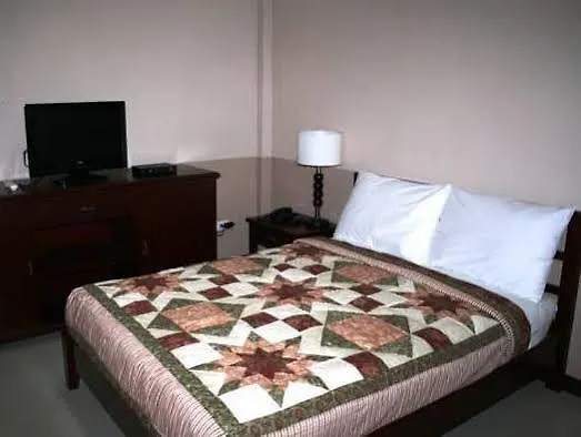 Princess Madison Hotel Angeles 0*,  Filipinas